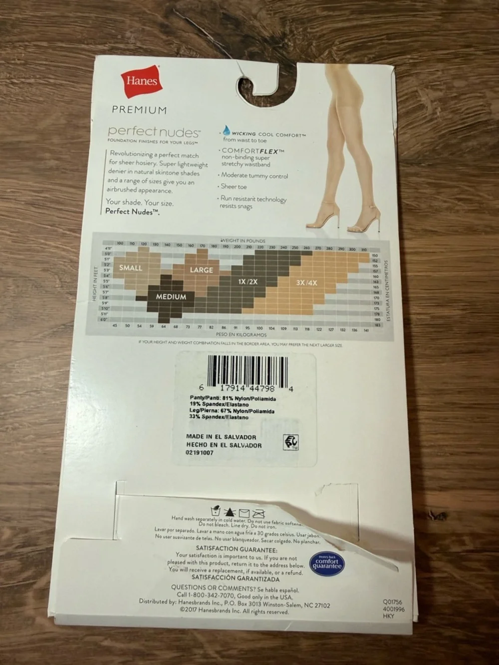 Hanes Perfect Nudes Tights Small 10 Denier NIP